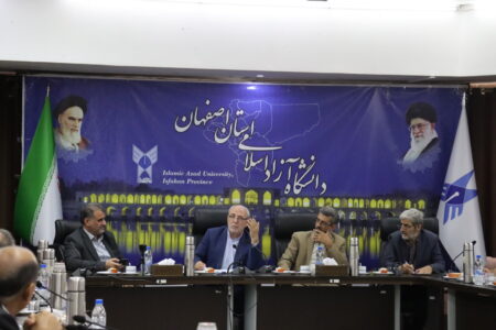 ایران باید مقتدرانه با اروپا برخورد کند