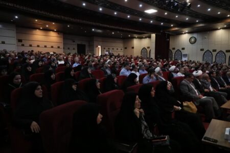 گفتگوی رسانه ها با محمد باقری همزمان با دوره توانمندسازی اساتید بسیجی دانشگاه‌ها در مشهد مقدس